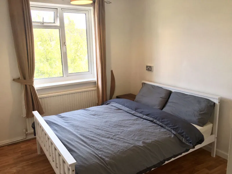 Student Flat // 2 Bed // Aug 2026 - Image 3